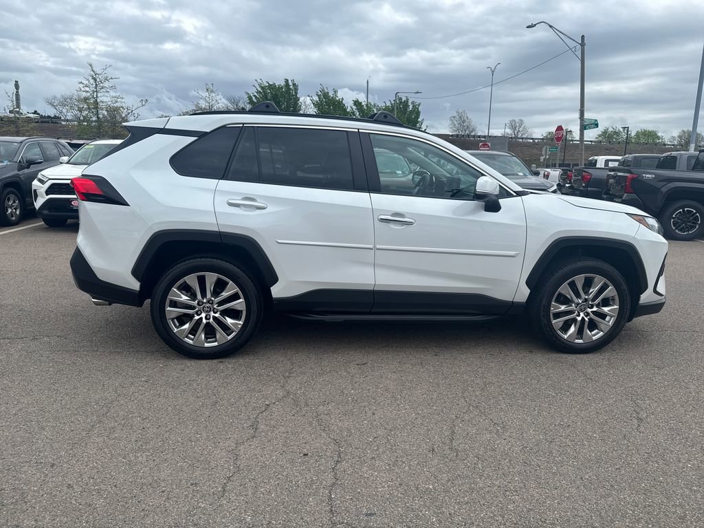 Used 2024 Toyota RAV4 Limited w/ Advanced Technology Package AWD/4WD image 10