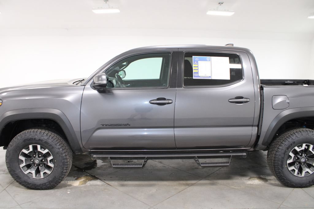 Used 2021 Toyota Tacoma TRD Off-Road AWD/4WD image 6