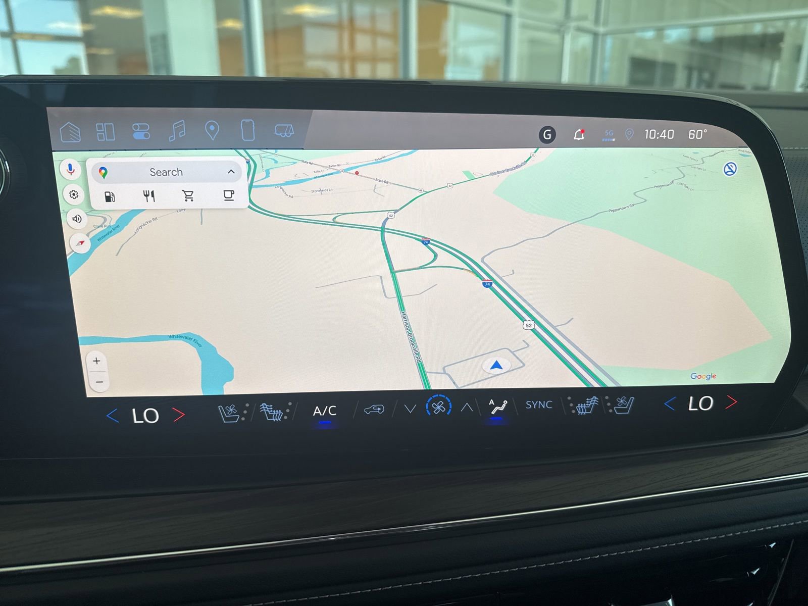 New 2025 Chevrolet Suburban Premier image 35