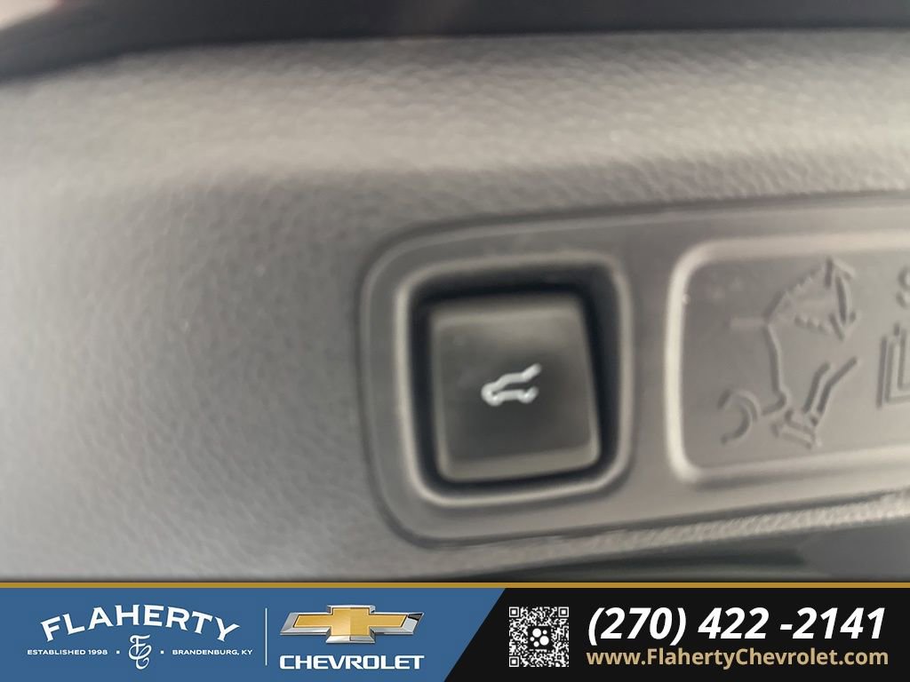 Used 2022 Ford Expedition Max Limited image 17
