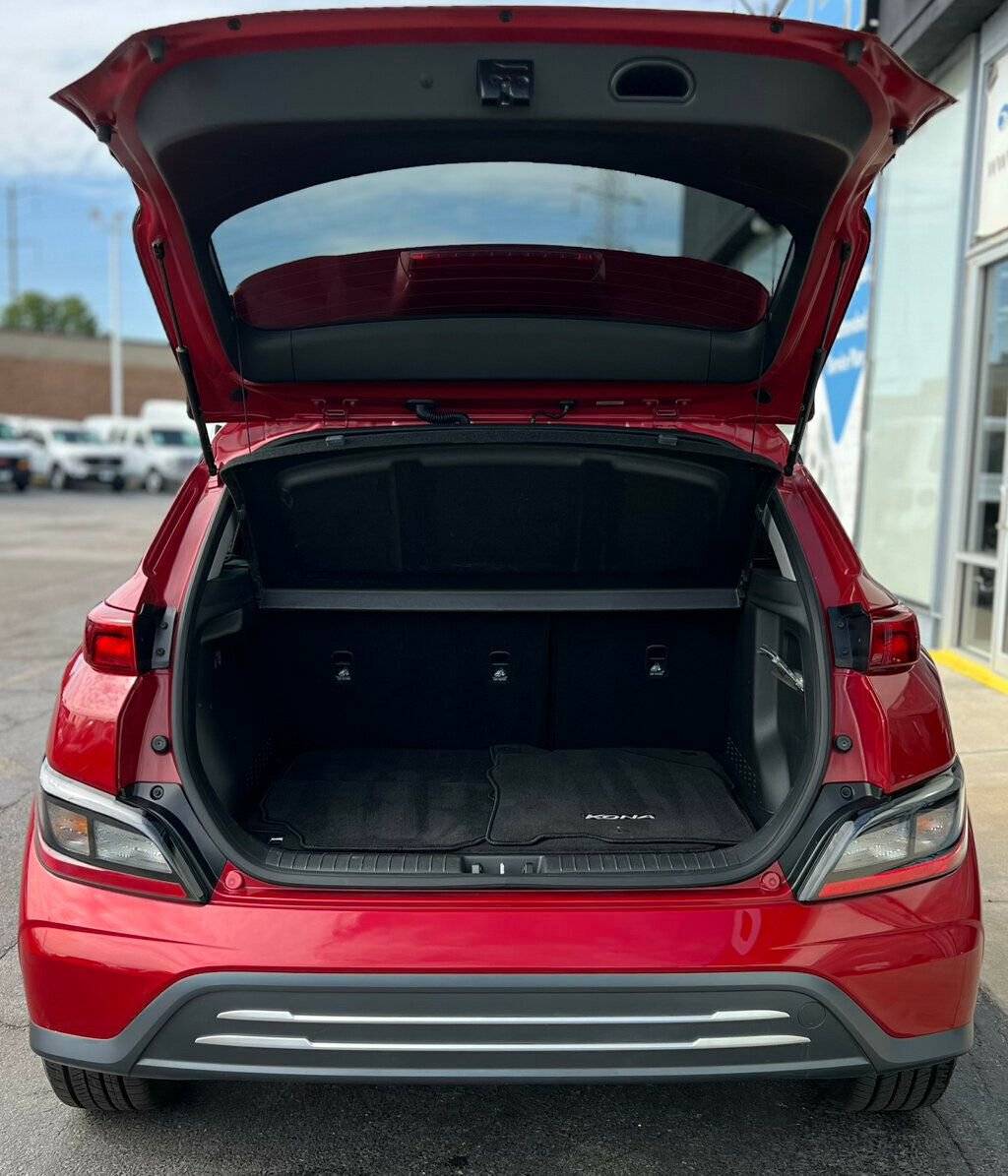 Used 2022 Hyundai Kona SEL w/ Convenience Package FWD image 8