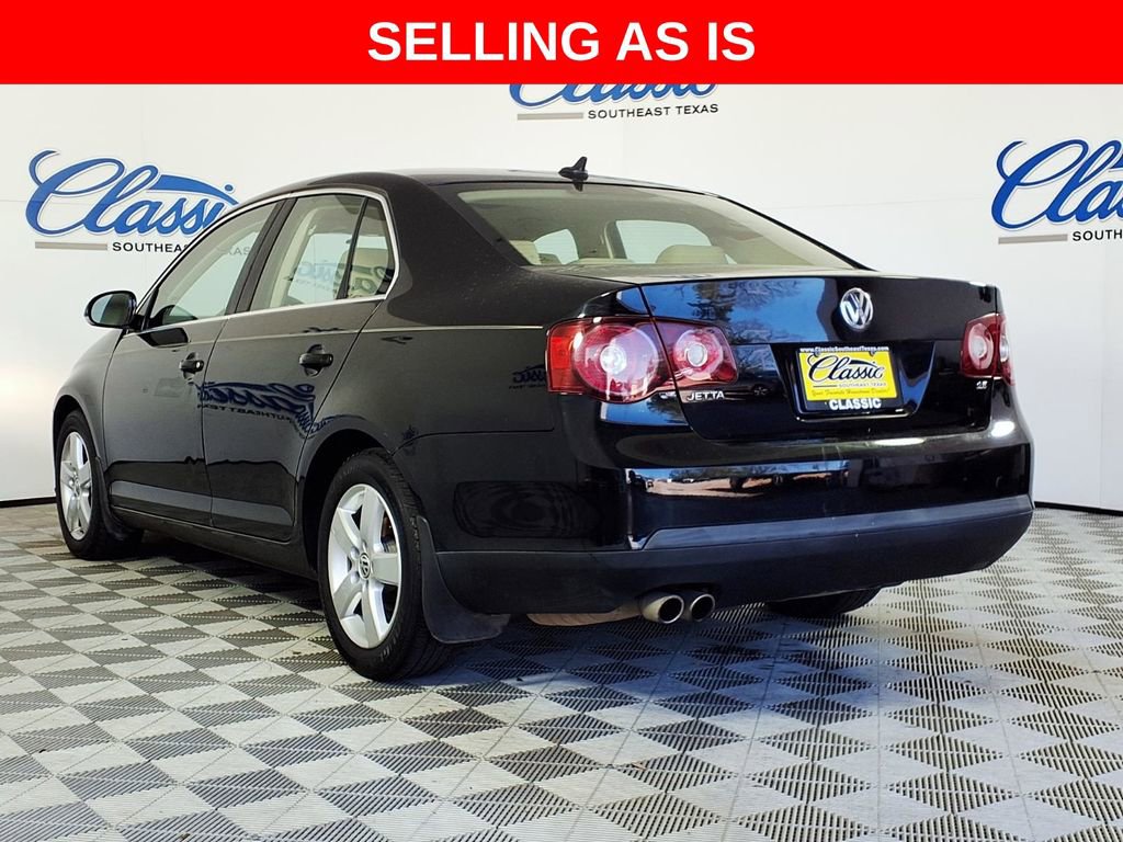Used 2009 Volkswagen Jetta SE image 2