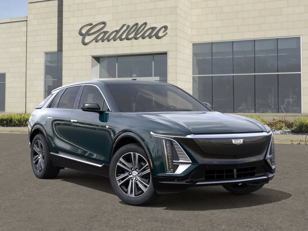 New 2026 Cadillac Lyriq Luxury w/ LPO, Floor Liner Package AWD/4WD image 7