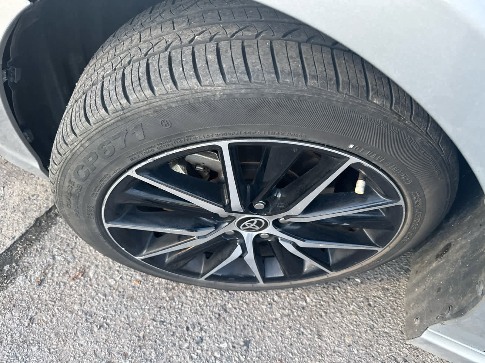 Used 2022 Toyota Camry SE image 8