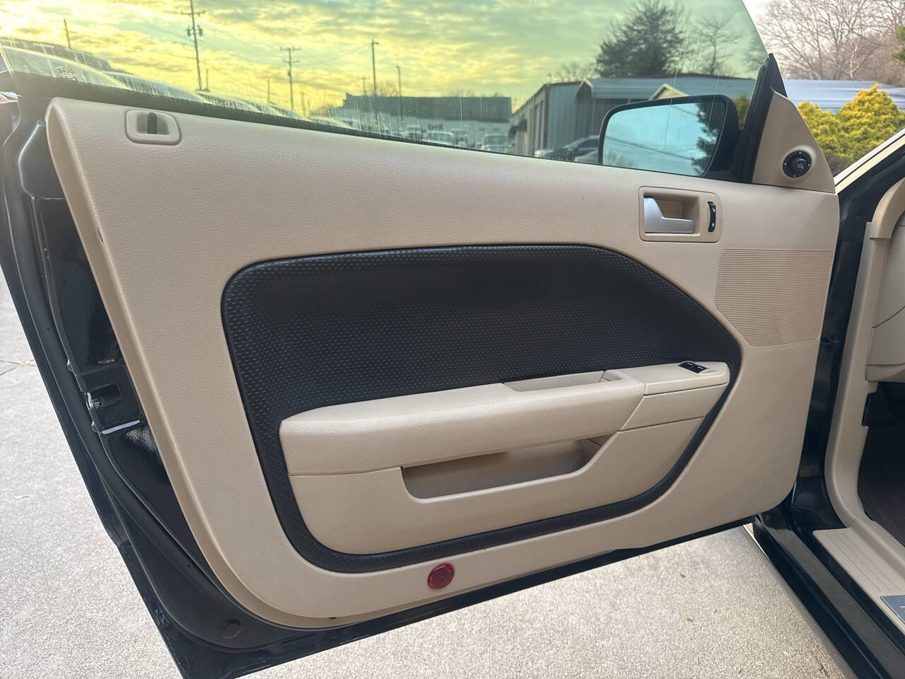 Used 2007 Ford Mustang GT RWD image 21