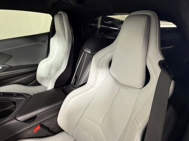 Used 2023 Chevrolet Corvette Stingray Coupe image 5