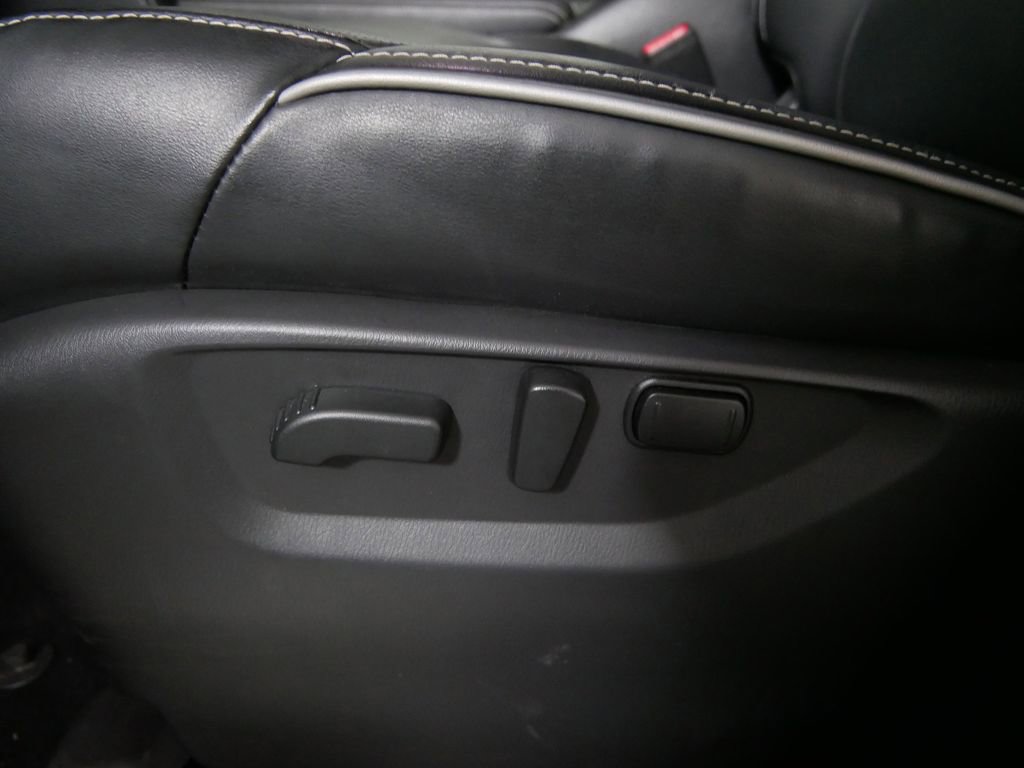 Used 2024 INFINITI QX80 Premium Select w/ Cargo Package image 17