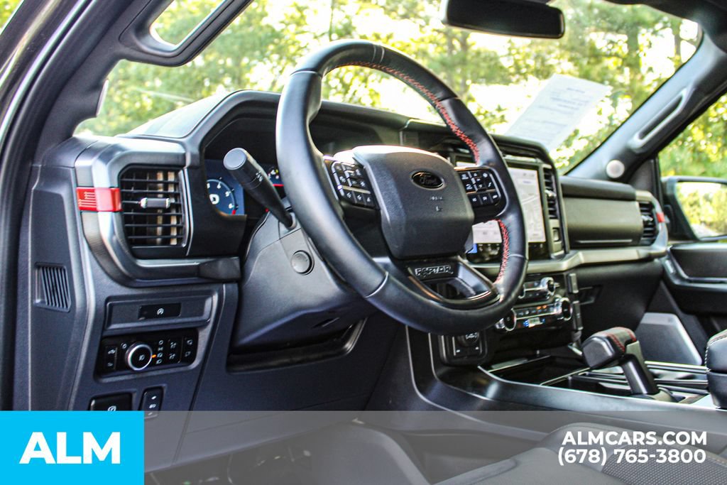 Used 2025 Ford F150 Raptor AWD/4WD image 31