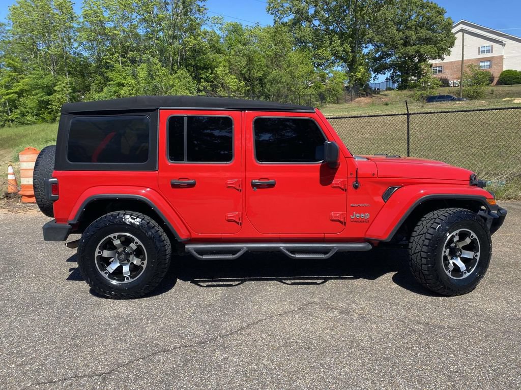Used 2021 Jeep Wrangler Unlimited Sahara AWD/4WD image 7
