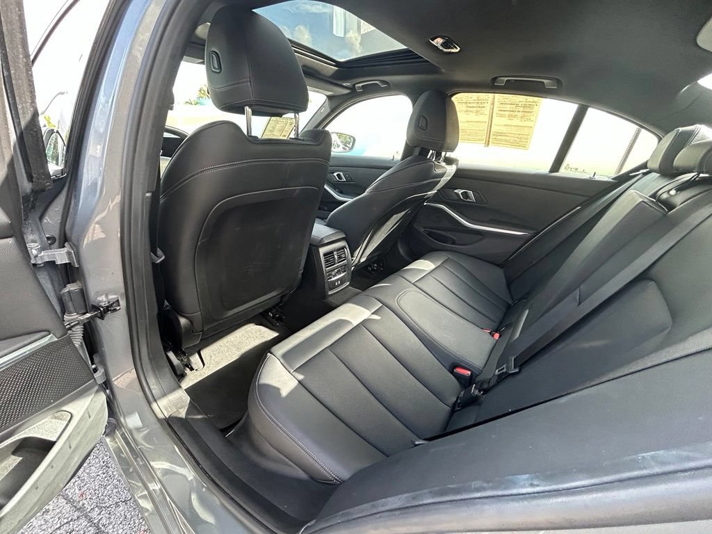 Used 2025 BMW 330i Sedan RWD image 39