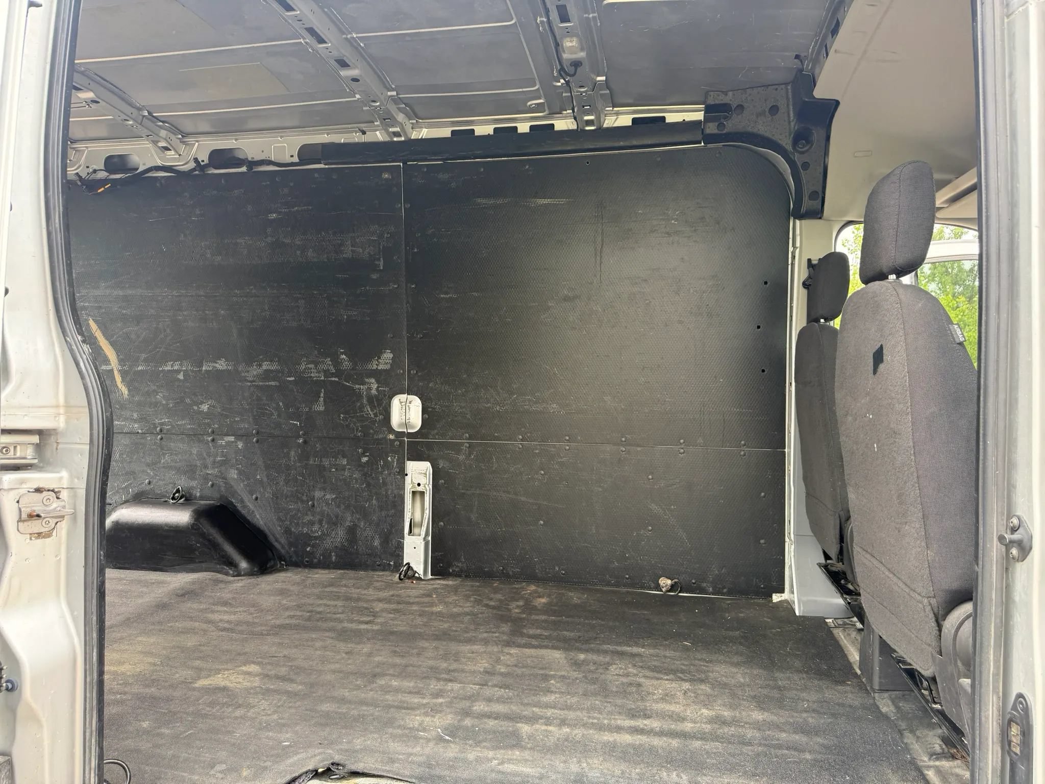 Used 2015 Ford Transit 250 148 Medium Roof w/ Interior Upgrade Package RWD image 17