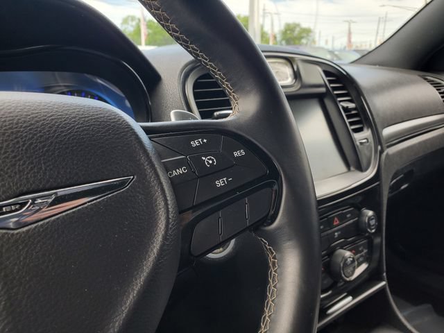 Certified 2016 Chrysler 300 S AWD/4WD image 14
