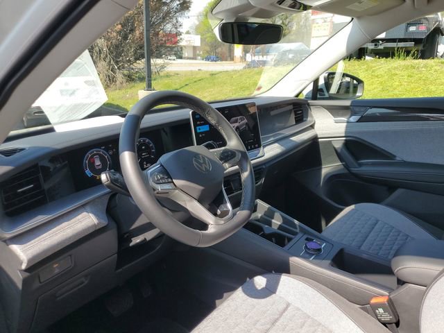 Certified 2025 Volkswagen Tiguan S image 19