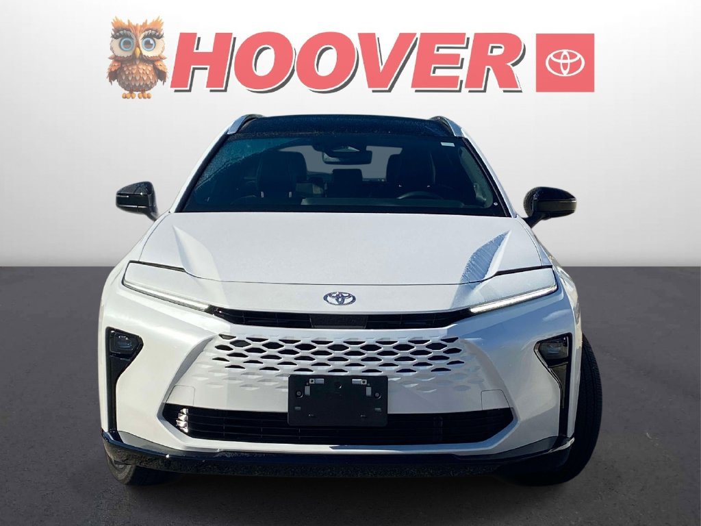 Used 2025 Toyota Crown Signia AWD/4WD image 5