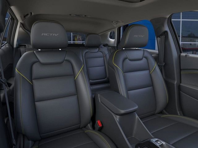 New 2026 Chevrolet Trax ACTIV w/ Sunroof Package FWD image 16