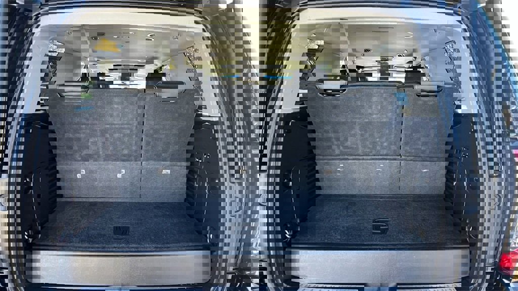 Used 2018 GMC Yukon Denali w/ Denali Ultimate Package image 10