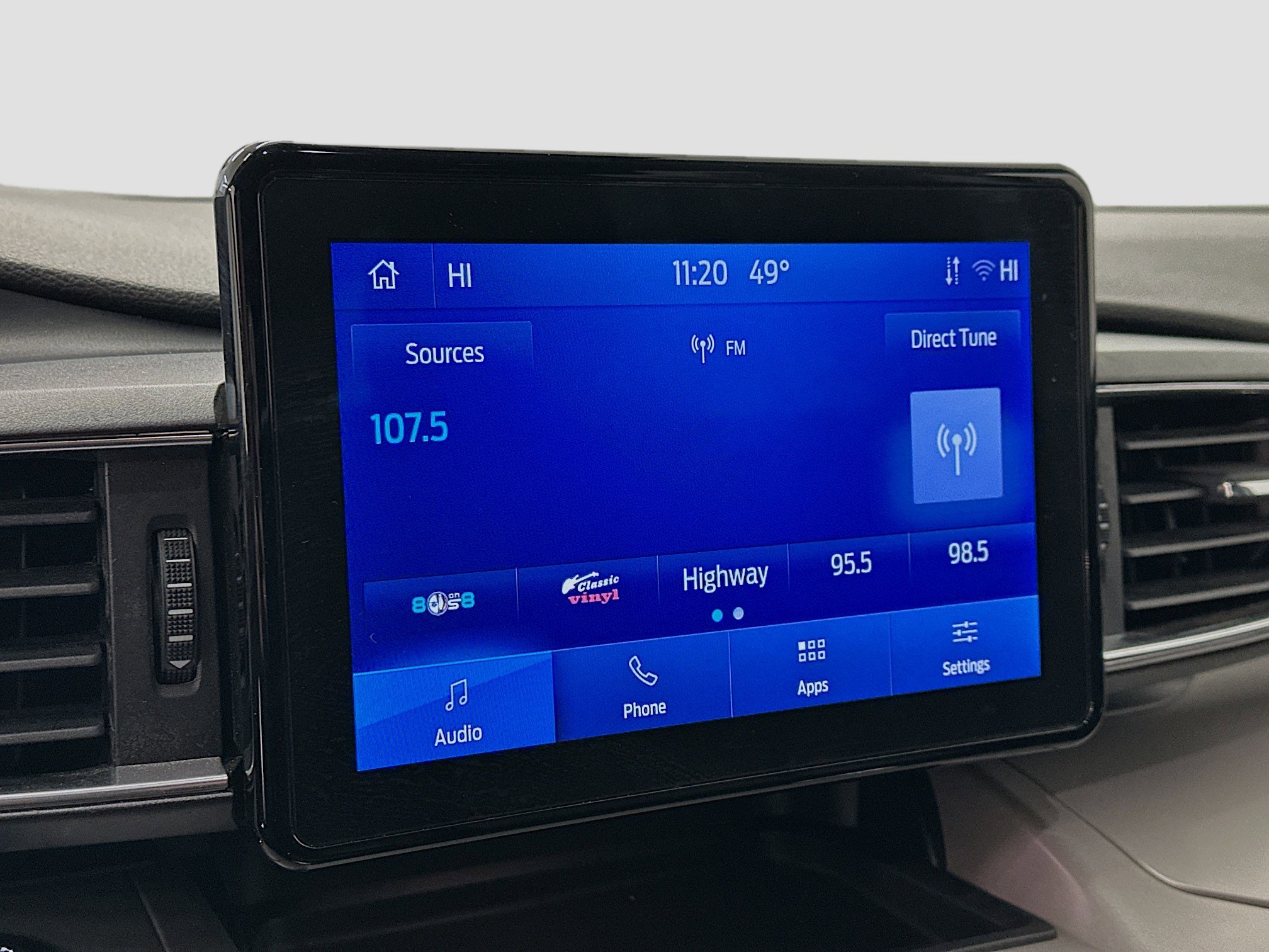 Used 2023 Ford Explorer XLT w/ Equipment Group 202A image 21