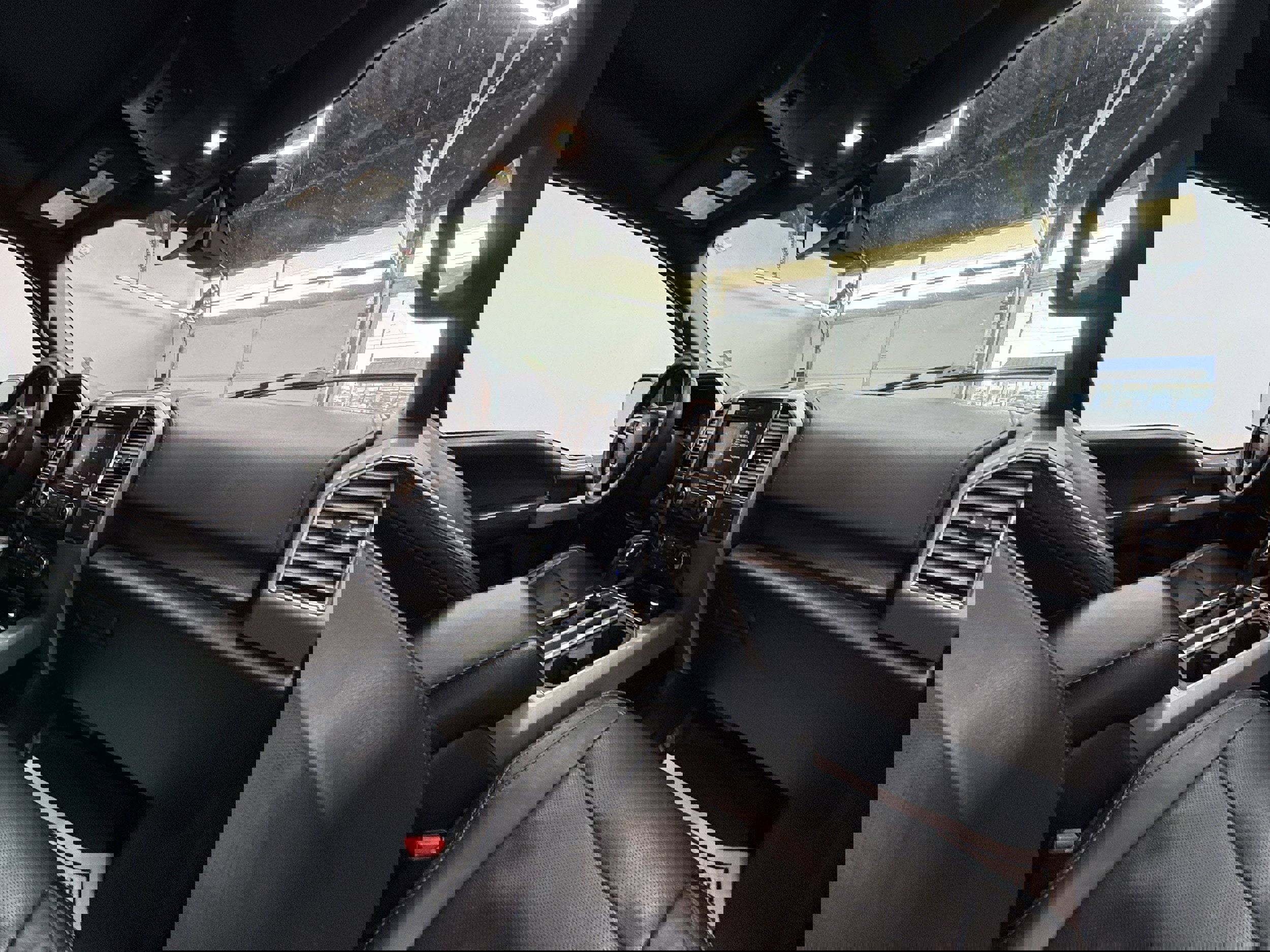 Used 2016 Ford F150 Lariat w/ Equipment Group 502A Luxury image 22