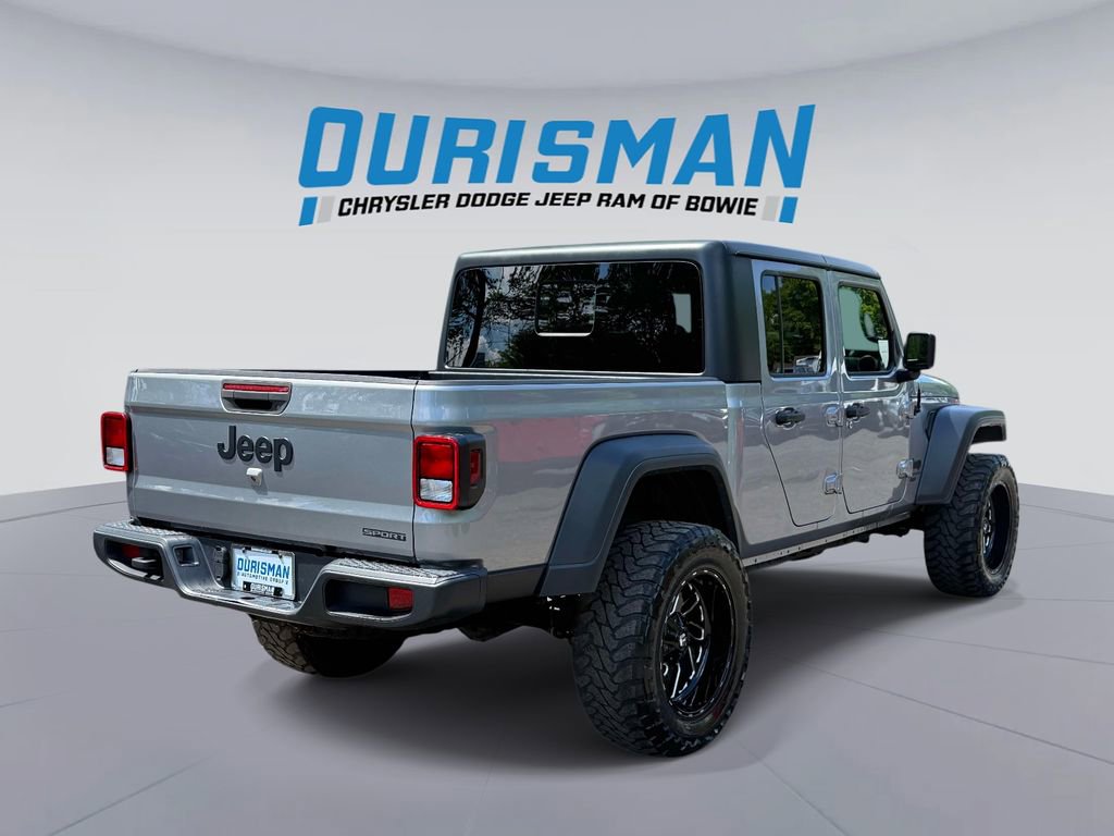 Used 2020 Jeep Gladiator Sport w/ Quick Order Package 24S AWD/4WD image 2