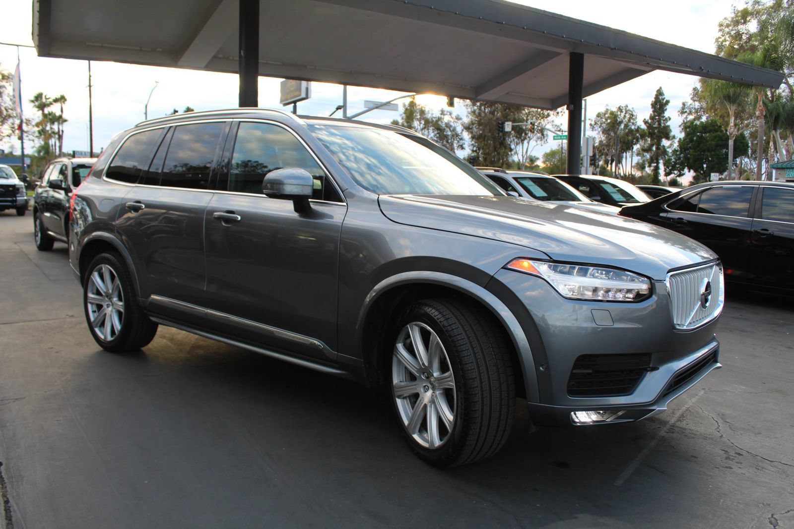 Used 2019 Volvo XC90 T6 Inscription w/ Protection Package Premier AWD/4WD image 7