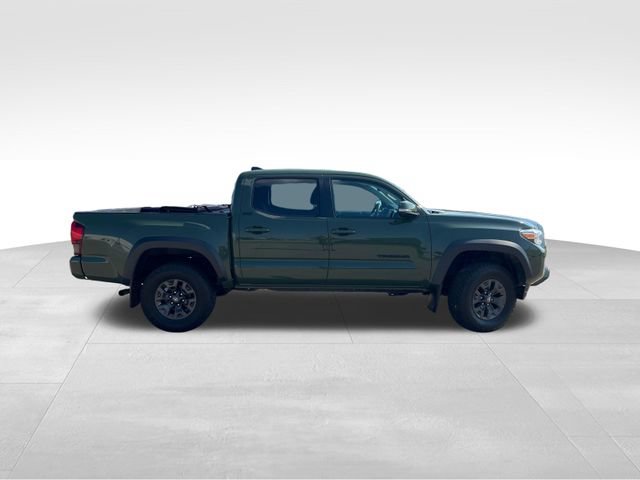 Used 2021 Toyota Tacoma SR5 w/ Trail Edition AWD/4WD image 10