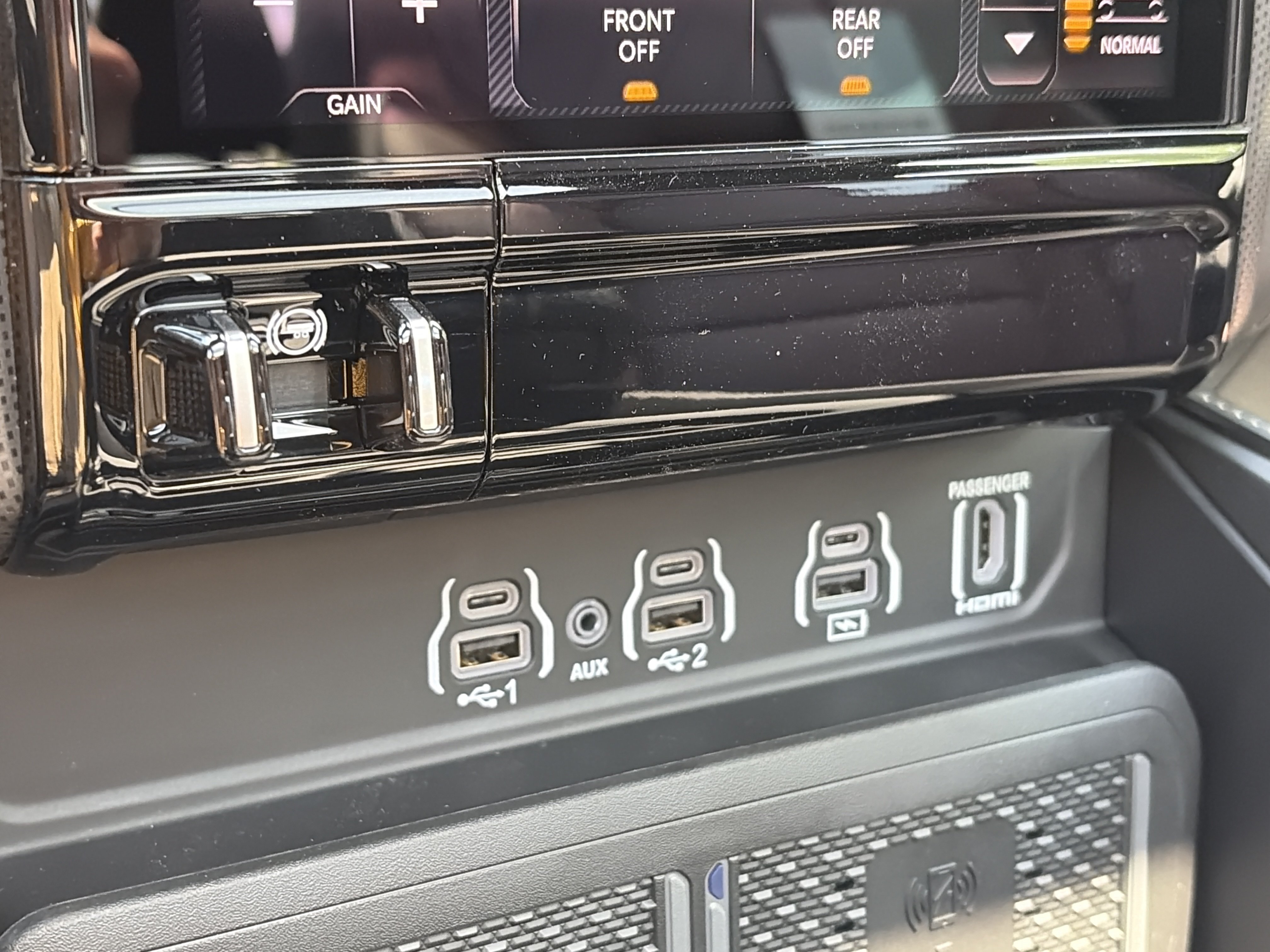 New 2026 RAM 1500 Limited AWD/4WD image 7