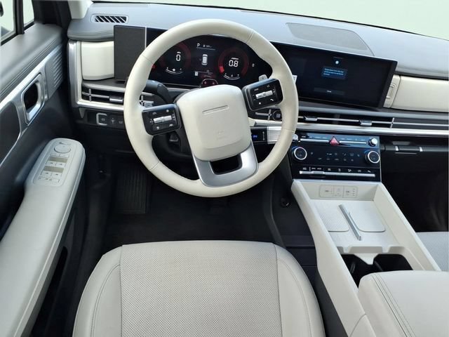 Used 2025 Hyundai Santa Fe SEL AWD/4WD image 19