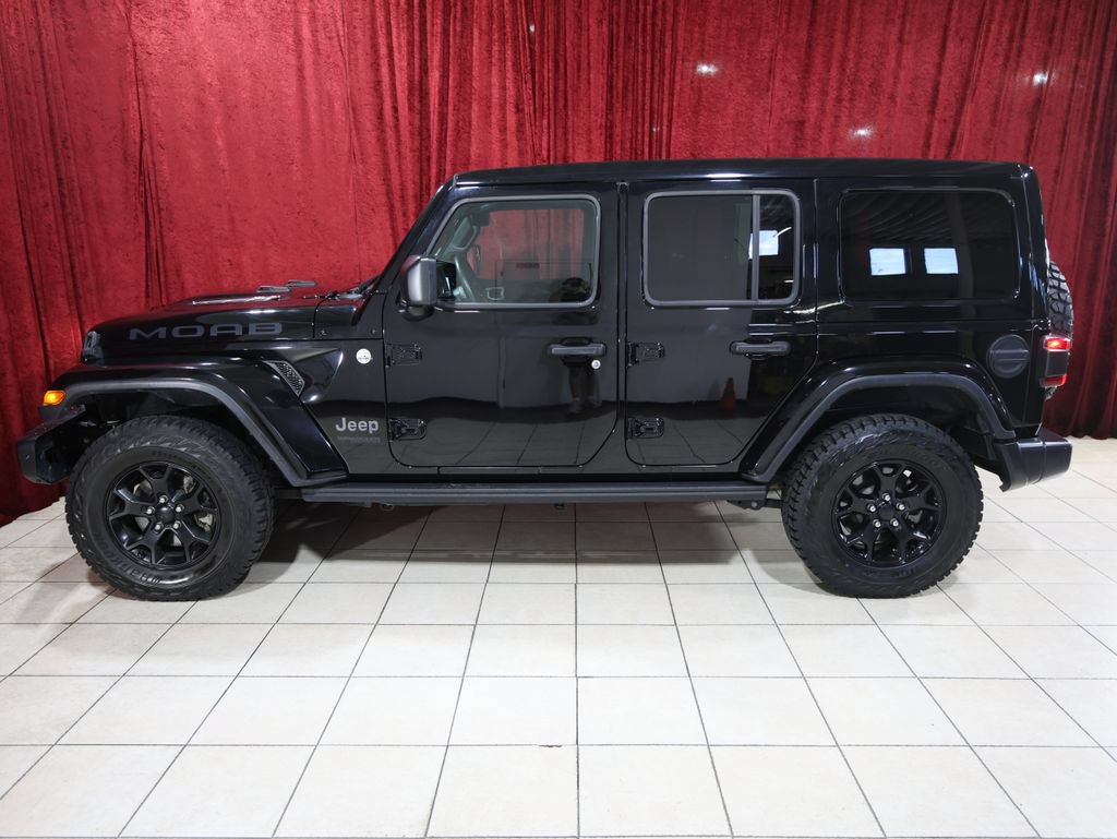 Used 2019 Jeep Wrangler Unlimited Sahara w/ Quick Order Package 24M Moab AWD/4WD image 4