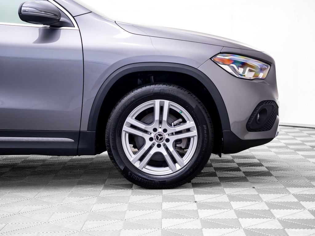 Used 2023 Mercedes-Benz GLA 250 4MATIC w/ Premium Package image 38