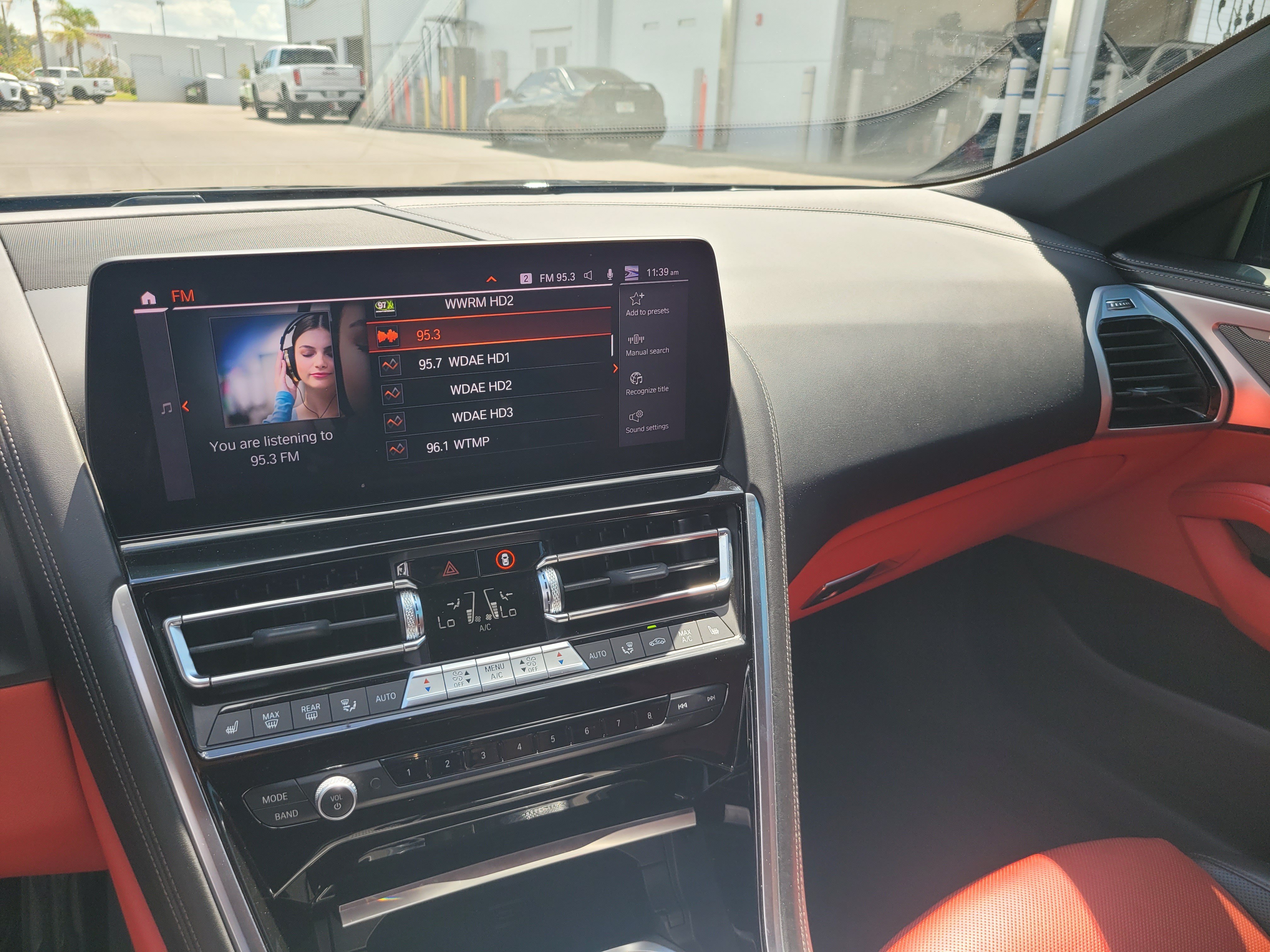 Used 2025 BMW 840i Convertible w/ M Sport Professional Package RWD image 18