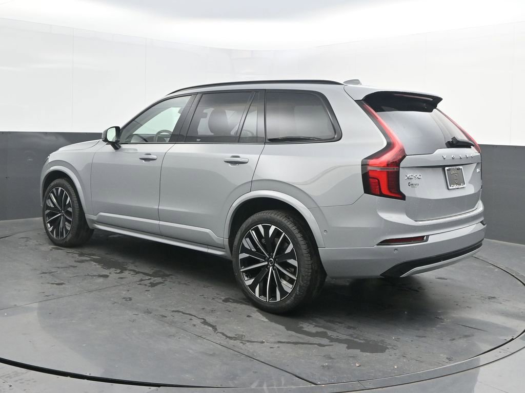 New 2026 Volvo XC90 B6 Ultra w/ Lounge Package image 3