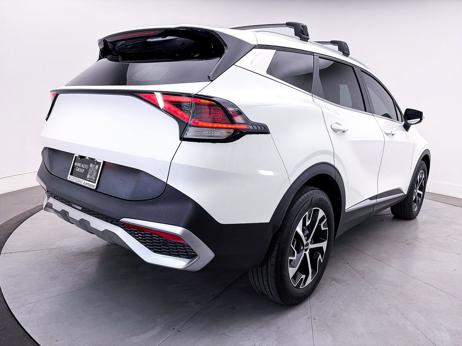 Certified 2023 Kia Sportage EX AWD/4WD image 16