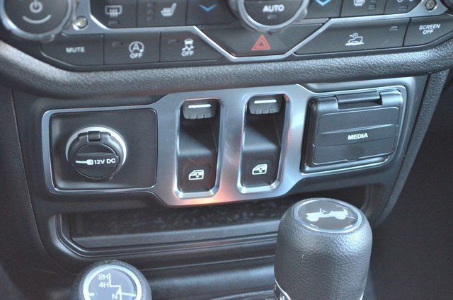 New 2026 Jeep Wrangler Sport AWD/4WD image 26