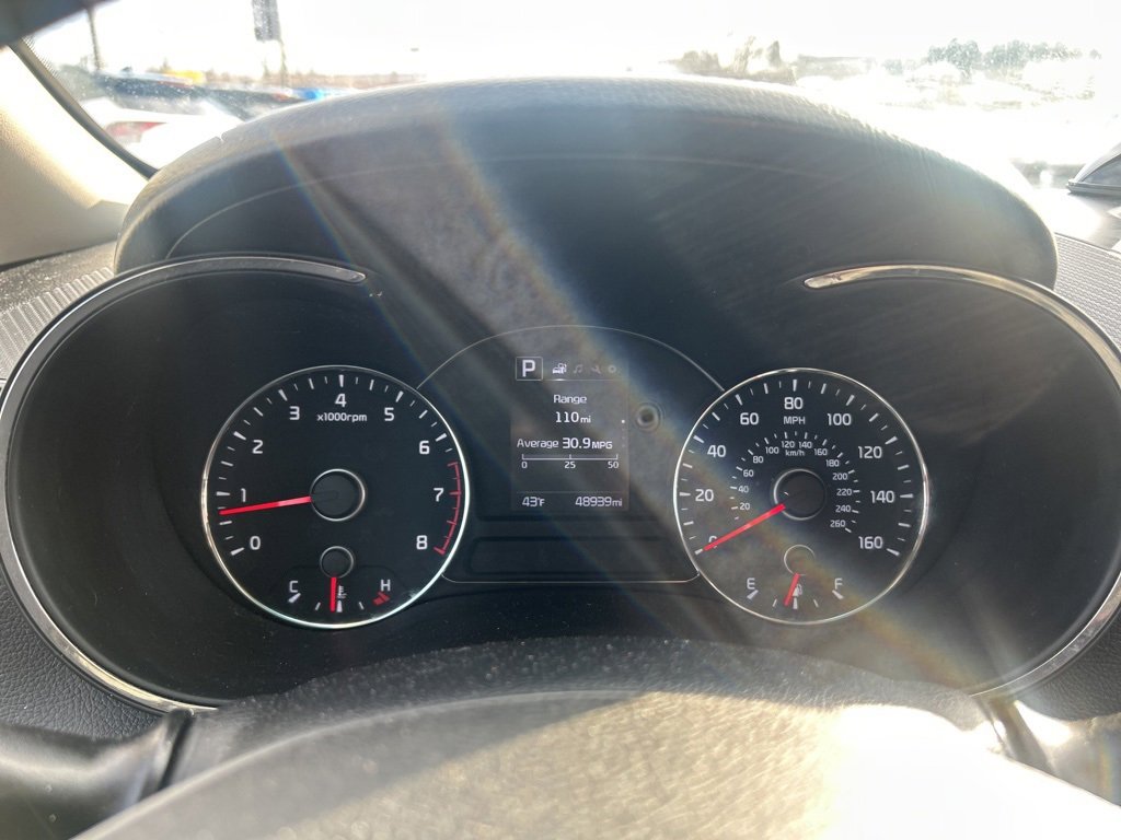 Used 2017 Kia Forte S image 12