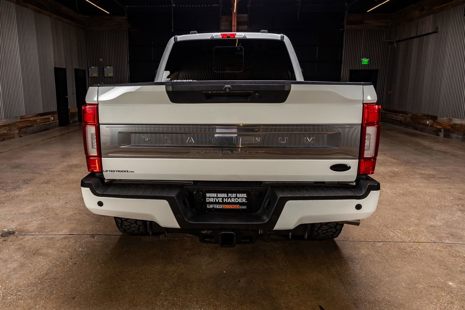 Used 2022 Ford F250 Platinum w/ Tremor Off-Road Package AWD/4WD image 8