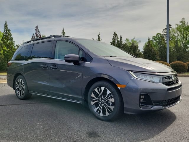 New 2026 Honda Odyssey Elite image 3