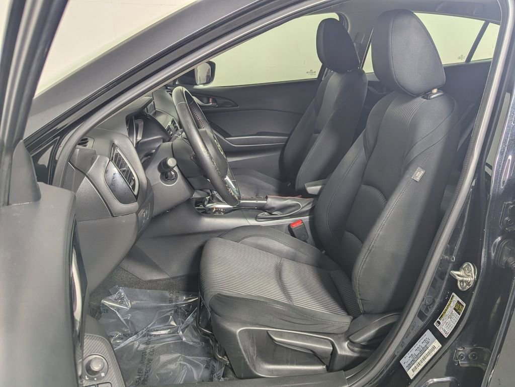 Used 2014 MAZDA MAZDA3 i Touring w/ Technology Package image 14
