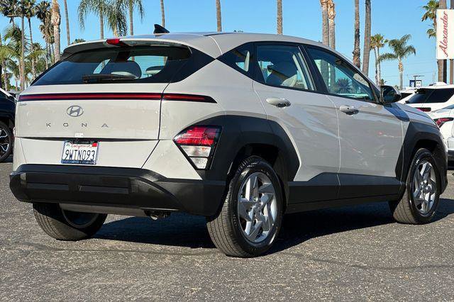 Certified 2026 Hyundai Kona SE image 4