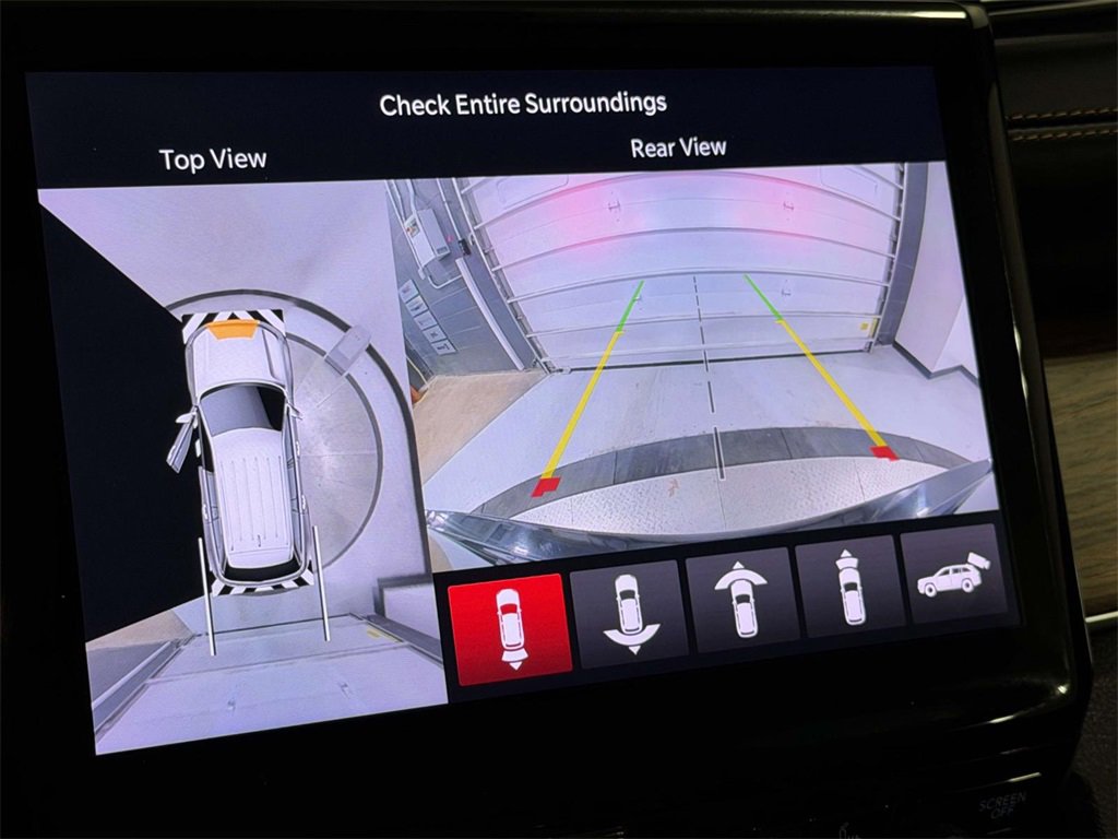 Certified 2022 Jeep Grand Cherokee Summit w/ Luxury Tech Group V image 24