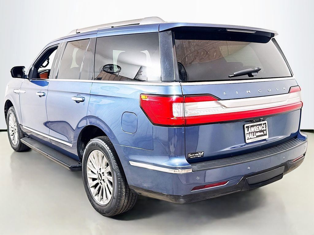 Used 2018 Lincoln Navigator Premiere RWD image 6