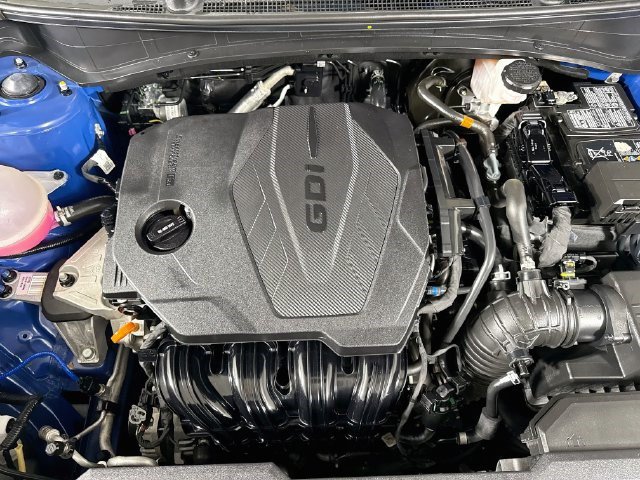 Used 2025 Kia Sportage EX FWD image 38