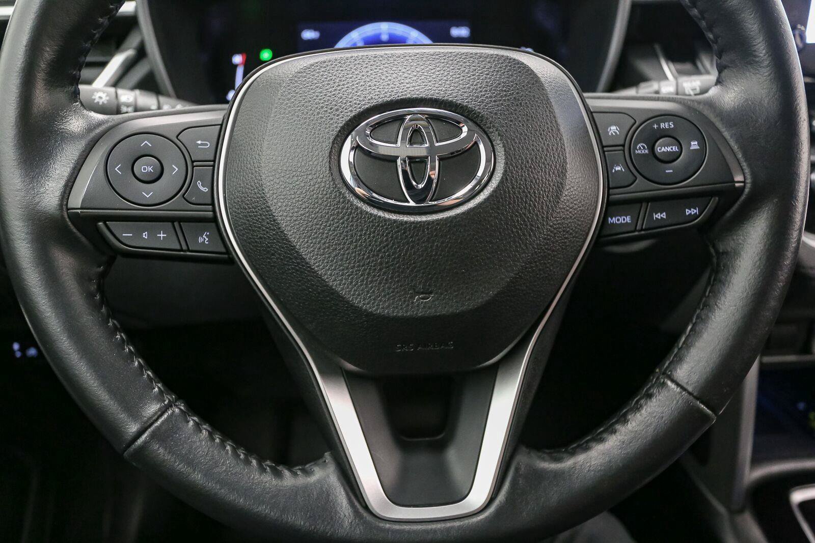 Certified 2023 Toyota Corolla Cross XLE w/ Convenience Package AWD/4WD image 33