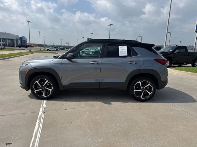Used 2022 Chevrolet TrailBlazer RS w/ Technology Package AWD/4WD image 3