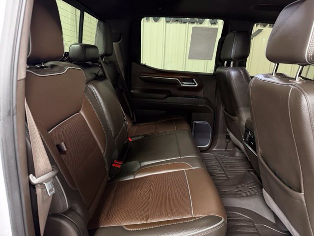 Used 2023 GMC Sierra 1500 Denali w/ Technology Package AWD/4WD image 24