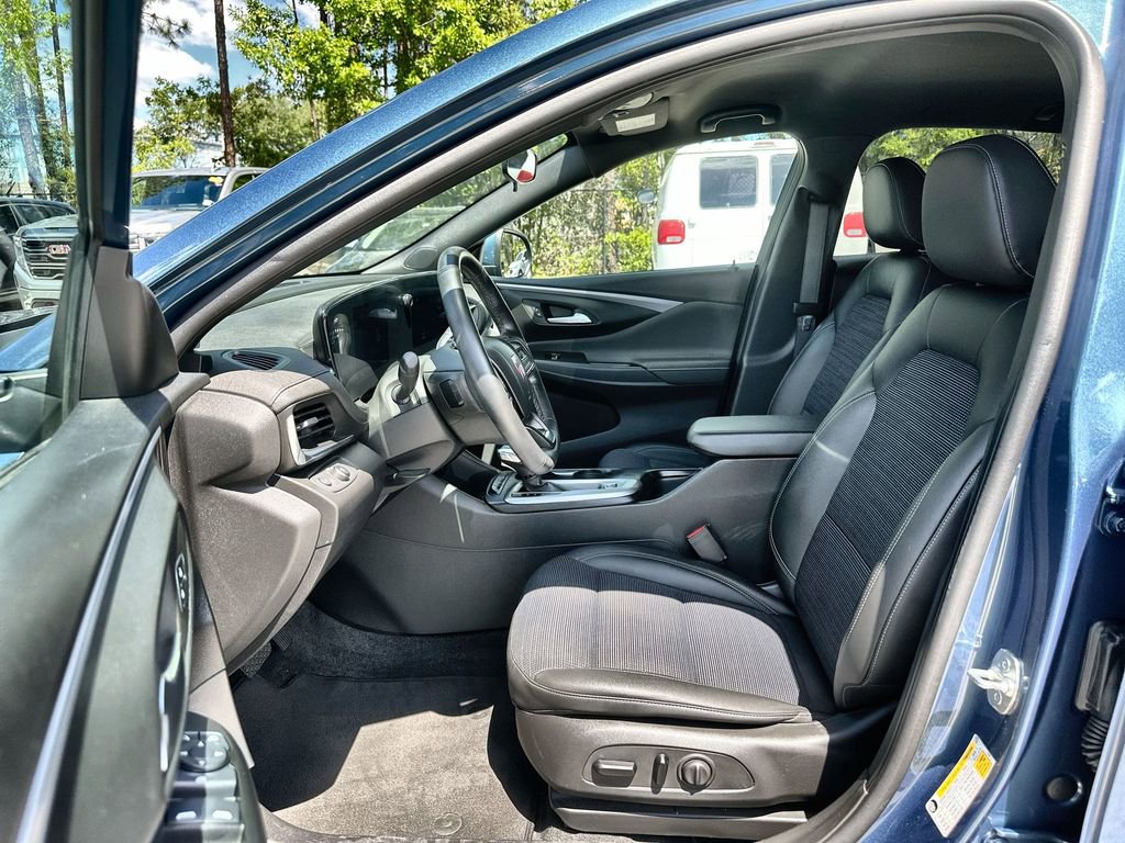 Certified 2024 Buick Envista Preferred w/ Convenience I Package FWD image 18
