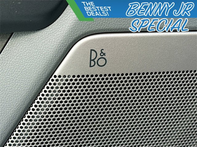 Used 2025 Ford F150 Lightning Flash image 19