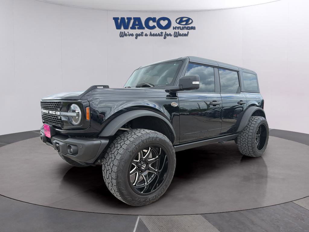 Used 2023 Ford Bronco Wildtrak image 1