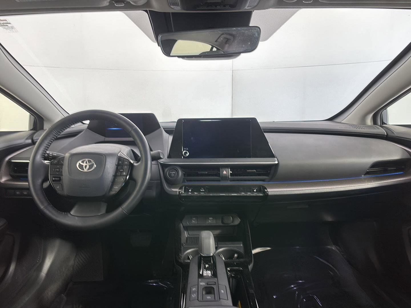 Used 2024 Toyota Prius XLE AWD/4WD image 20