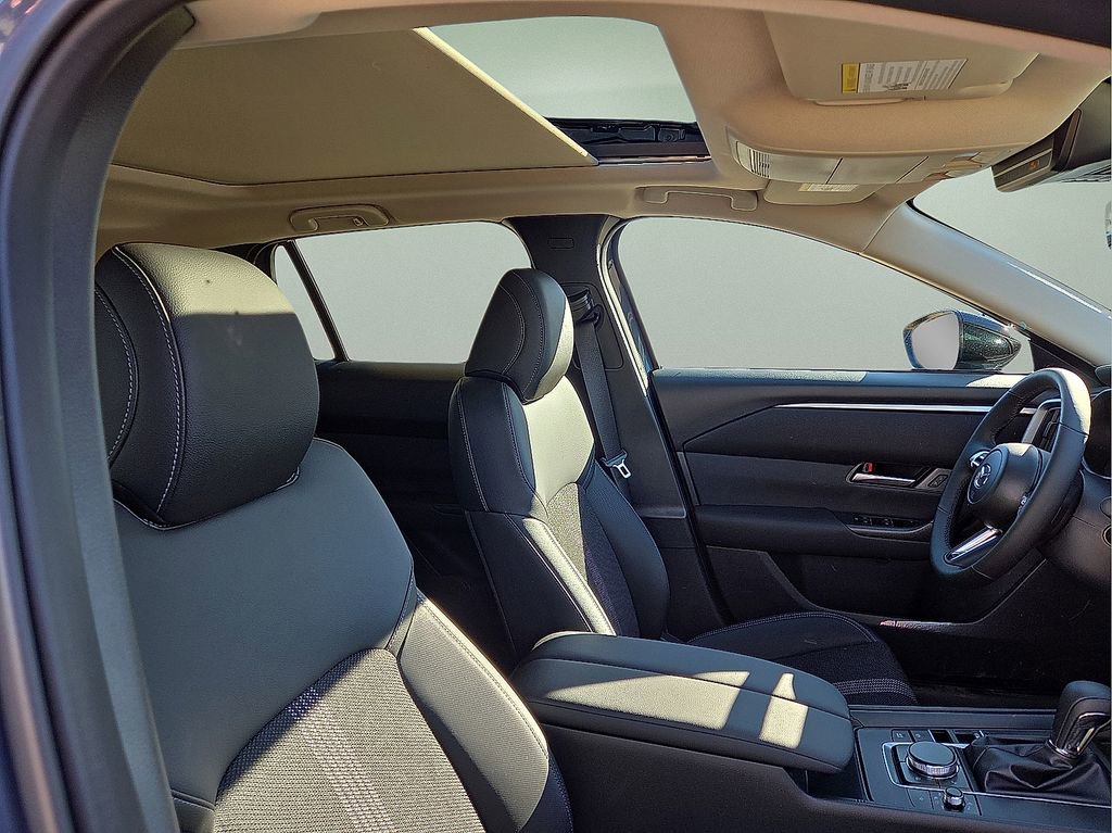 New 2026 MAZDA CX-50 Meridian Edition w/ Weather Package image 12