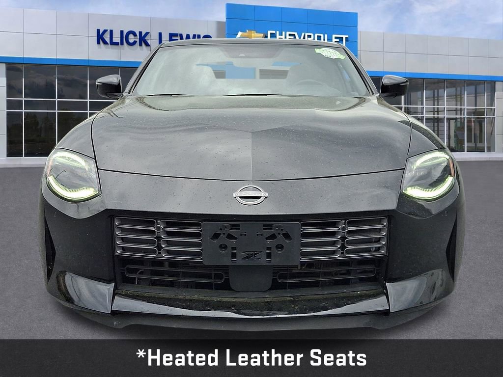 Used 2024 Nissan Z Performance w/ Floor Mat Package image 2